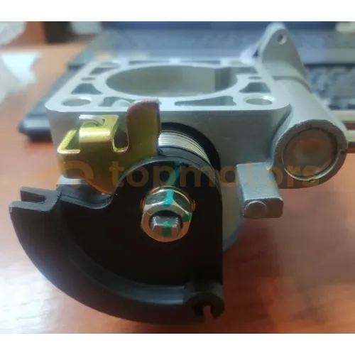 Дроссельная заслонка в сборе Geely MK 1.6 (1086000674)