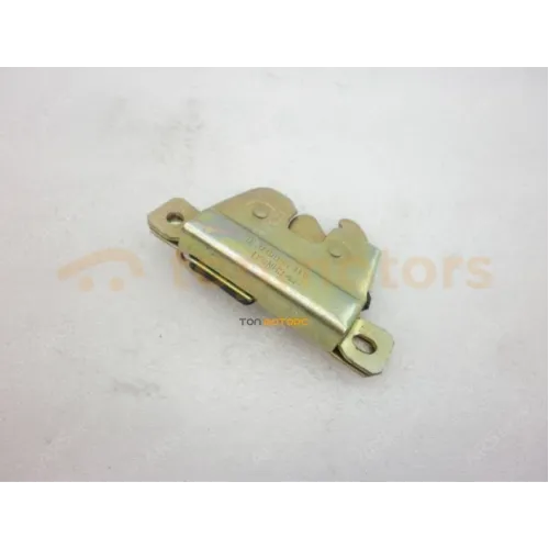 Замок багажника правый Chery Amulet (A11-5606210)